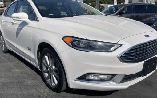 Used 2017 Ford Fusion FWD