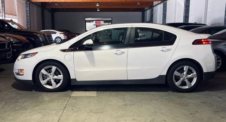 2012 CHEVROLET VOLT (2)